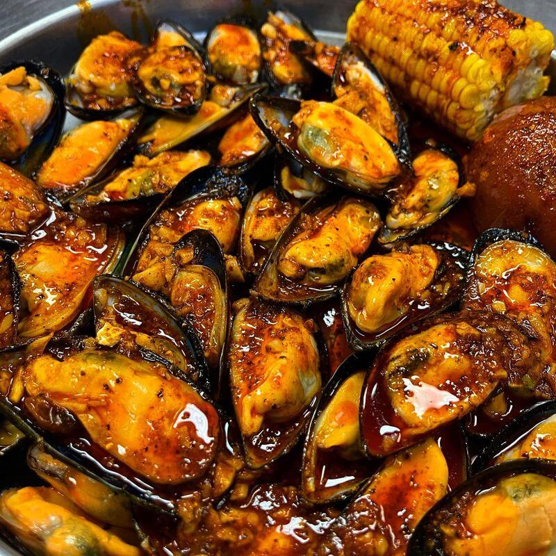 Black Mussels